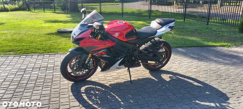 Suzuki GSX-R - 3