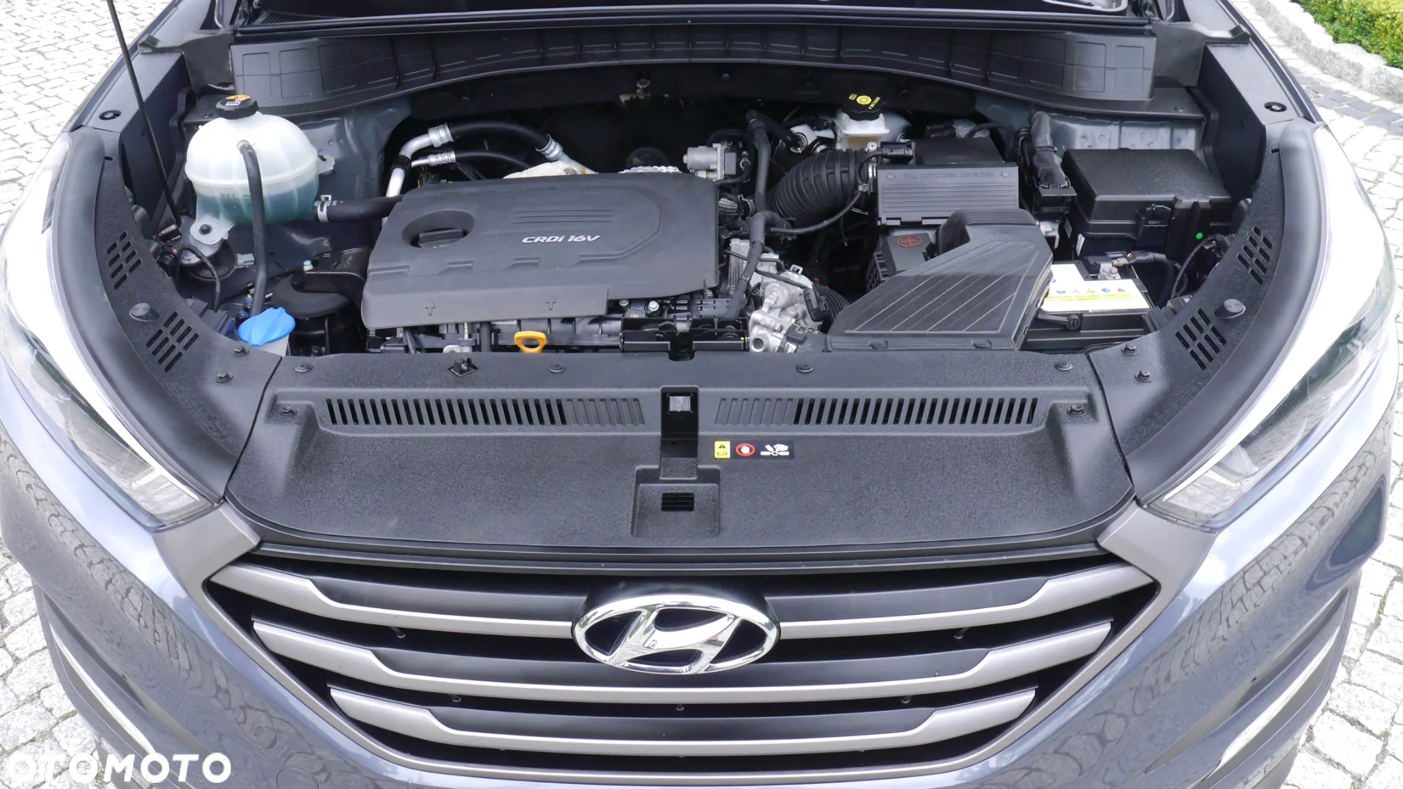Hyundai Tucson blue 1.7 CRDi 2WD Style - 36