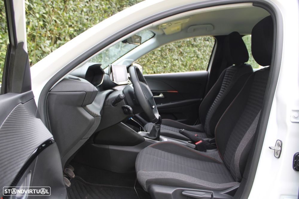 Peugeot 208 1.2 PureTech Active Pack - 4