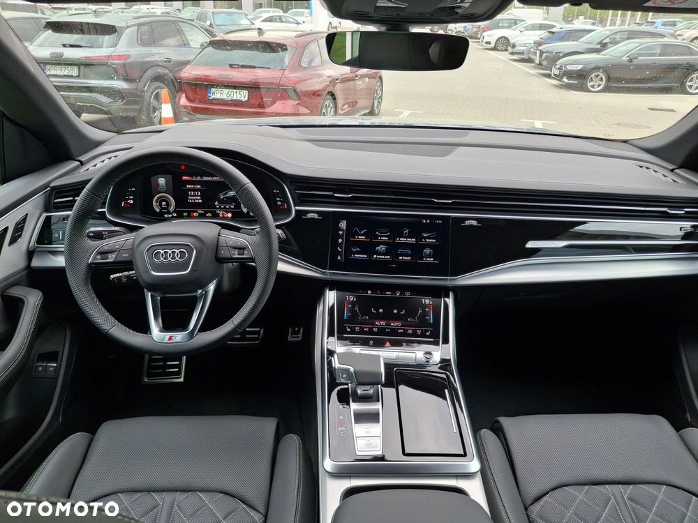 Audi Q8 - 25