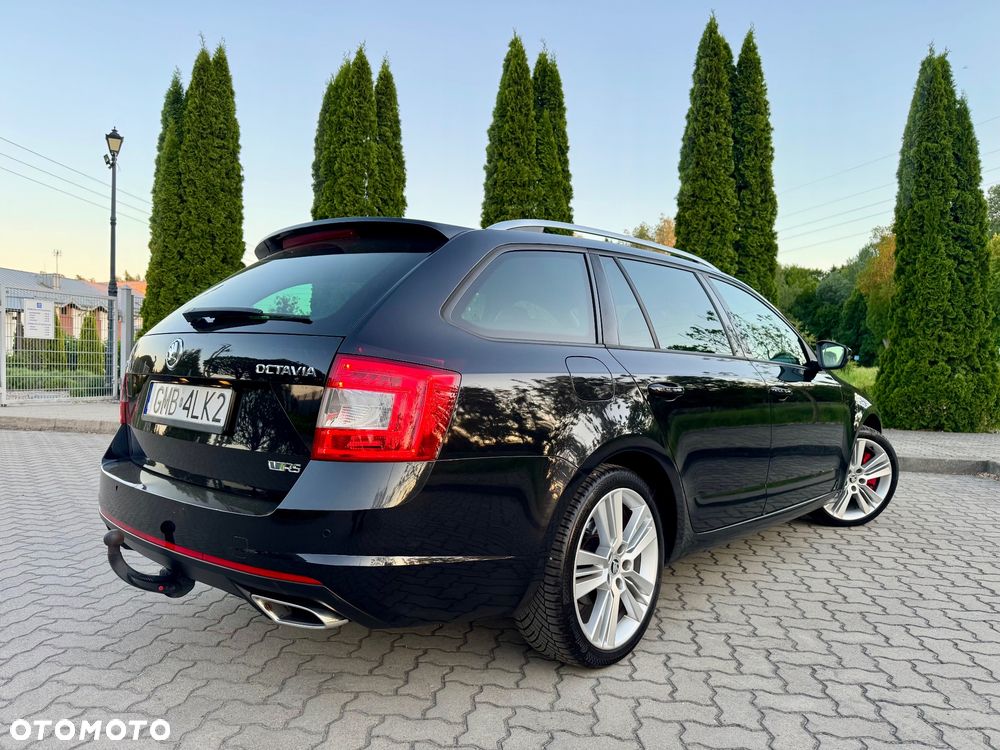 Skoda Octavia 2.0 TDI (Green tec) DSG RS - 3