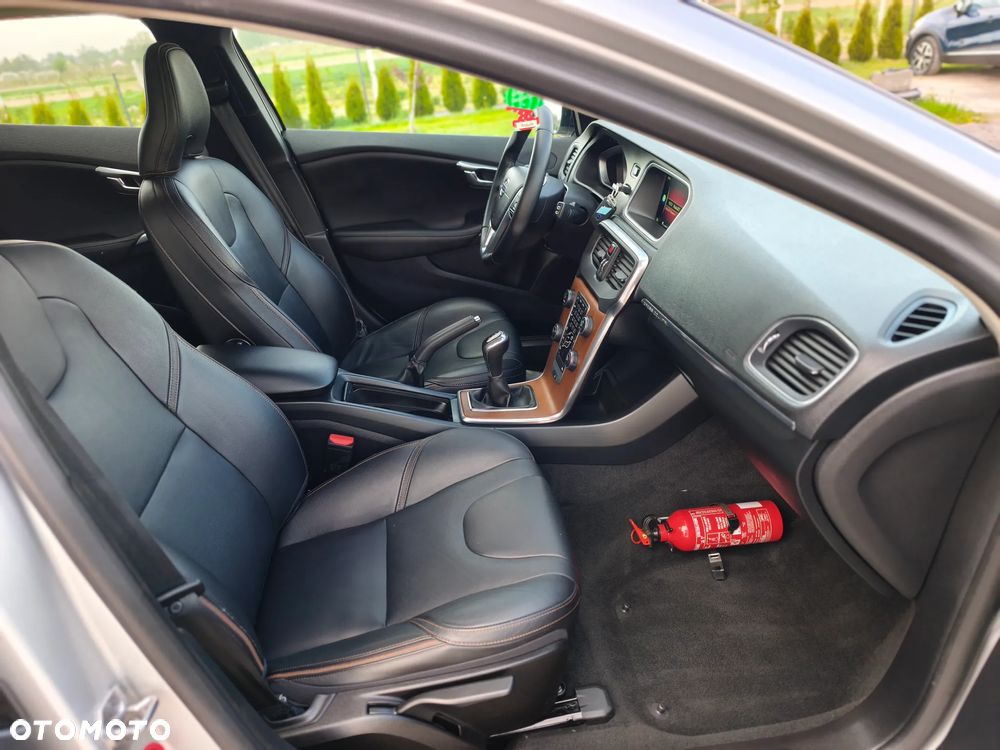 Volvo V40 Cross Country D2 - 31