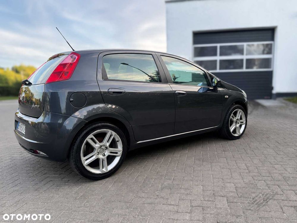 Fiat Grande Punto - 3