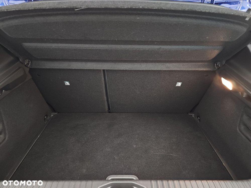 Renault Clio 1.0 TCe Techno - 29