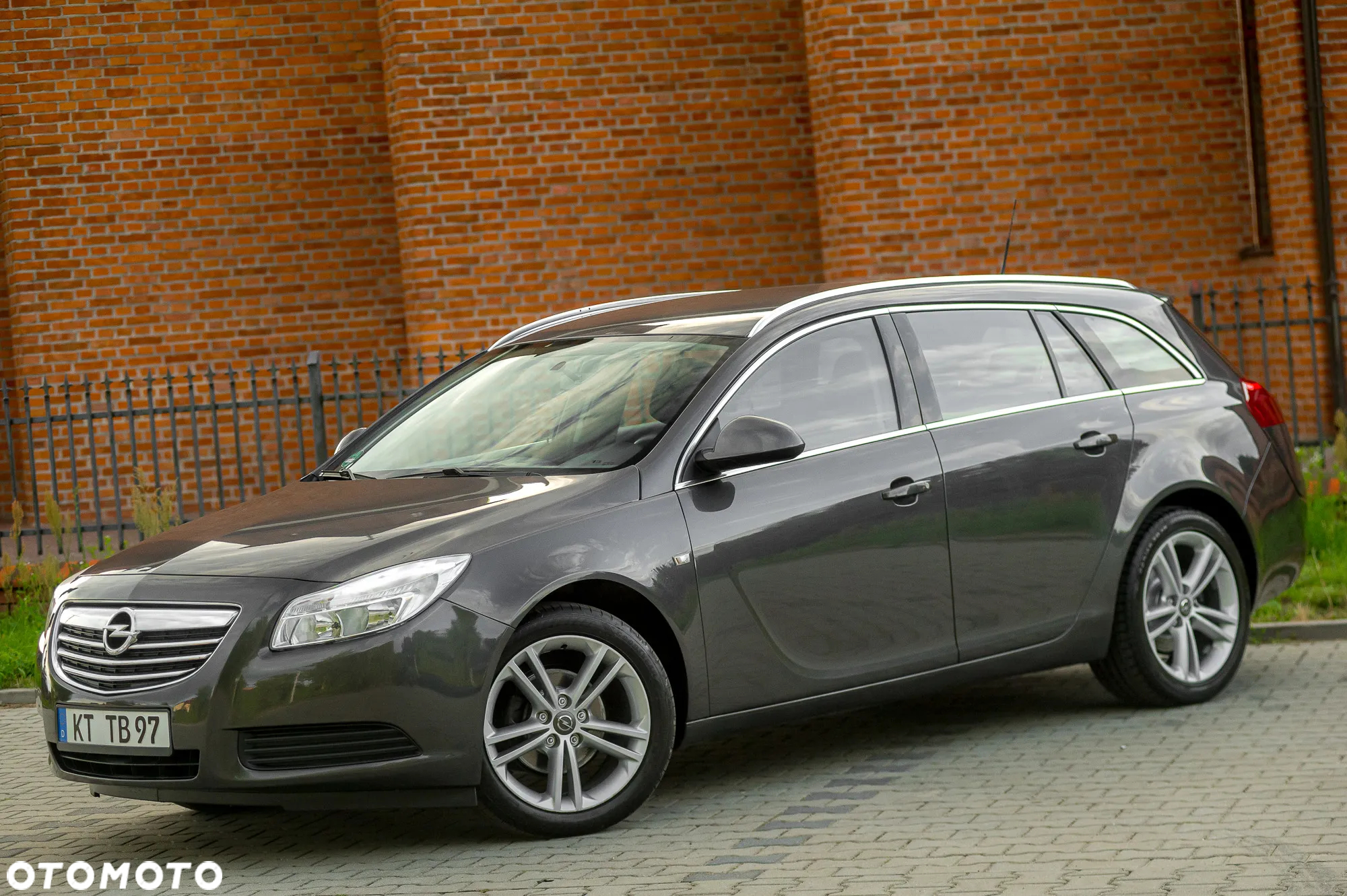 Opel Insignia 1.8 Cosmo - 8