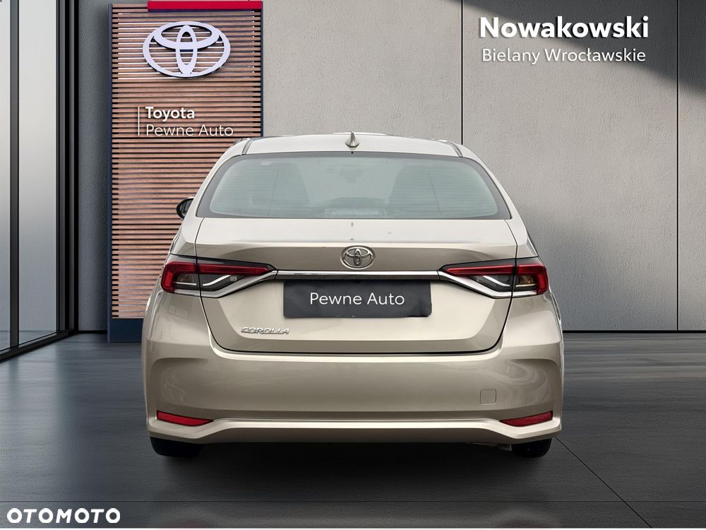 Toyota Corolla 1.5 Comfort - 5