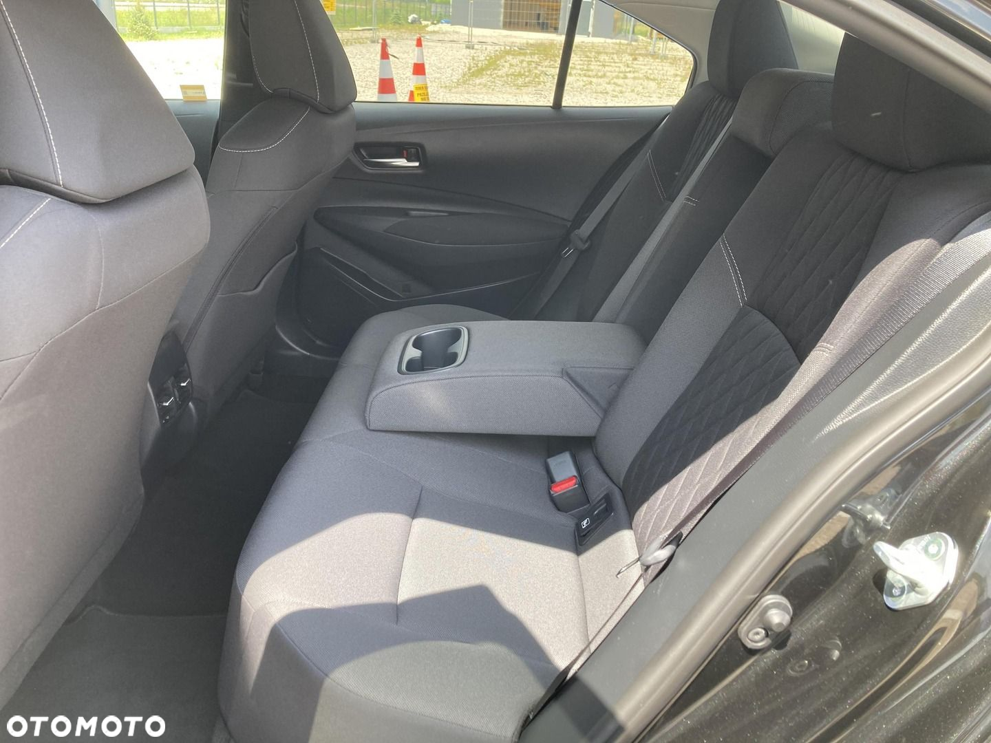 Toyota Corolla - 15