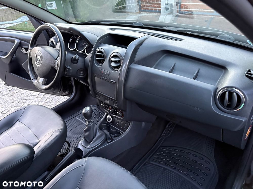 Dacia Duster 1.6 SCe Urban Explorer S&S - 30