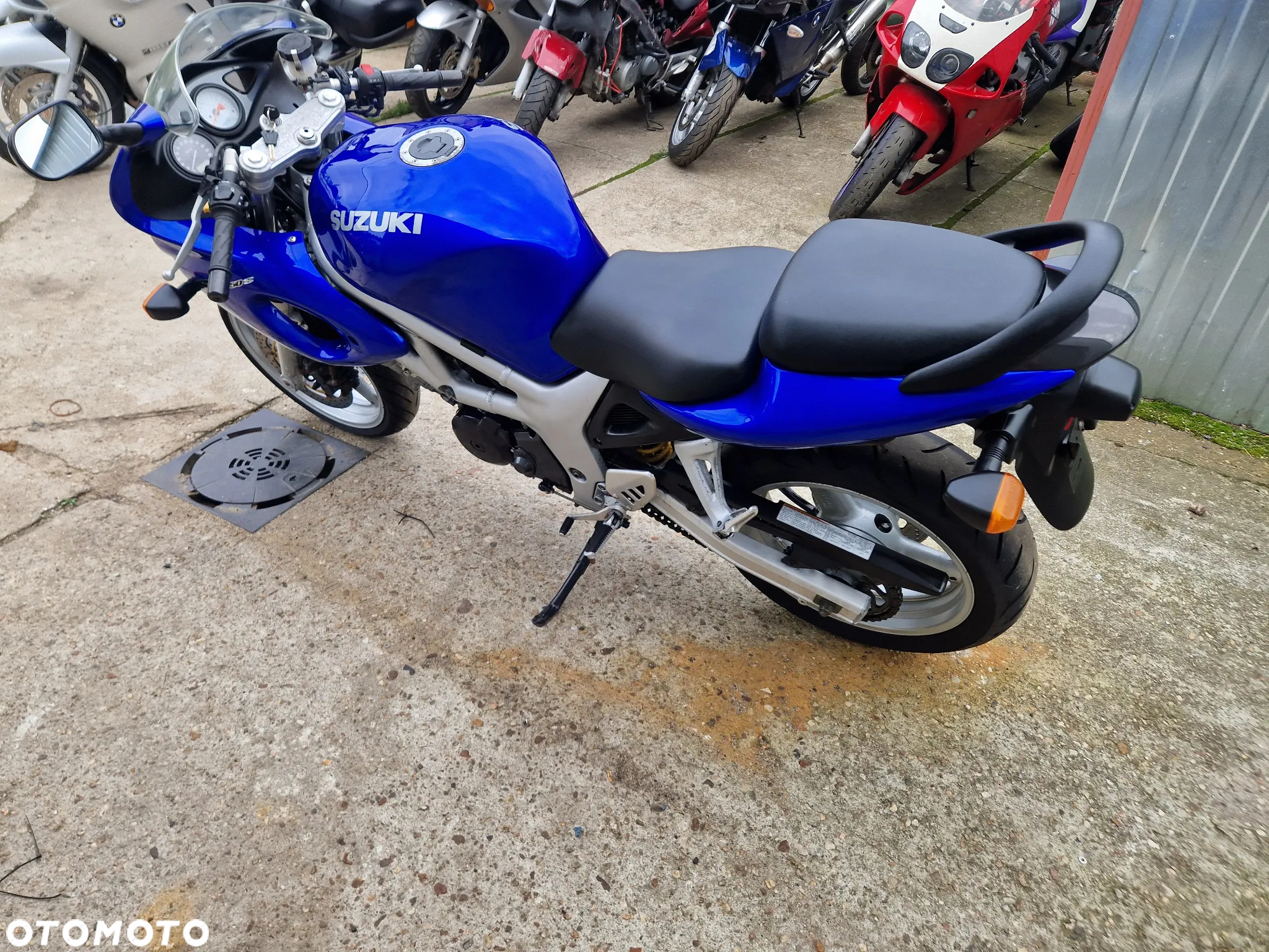 Suzuki SV - 9