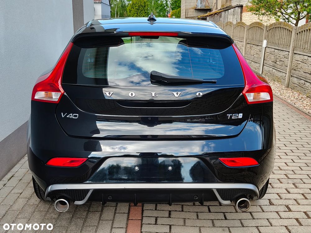 Volvo V40 T2 RDesign - 19