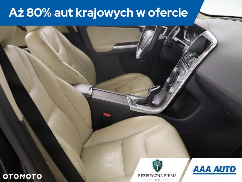 Volvo XC 60 - 11