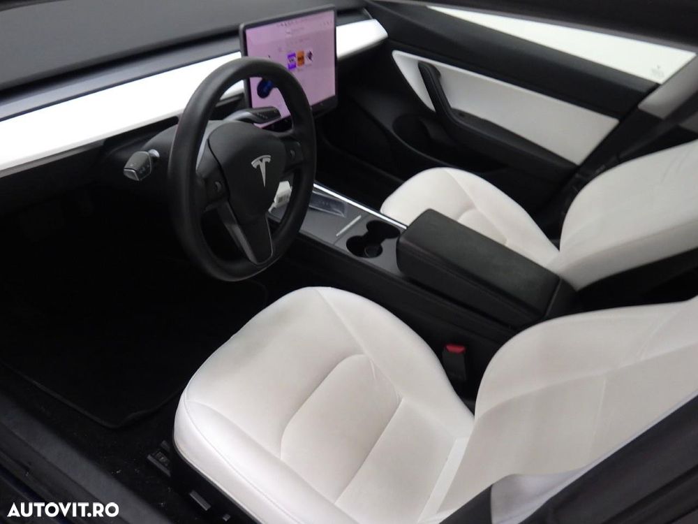 Tesla Model 3 Langstreckenbatterie Allradantrieb Dual Motor - 12