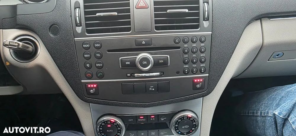 Mercedes-Benz C 220 CDI BlueEFFICIENCY - 15