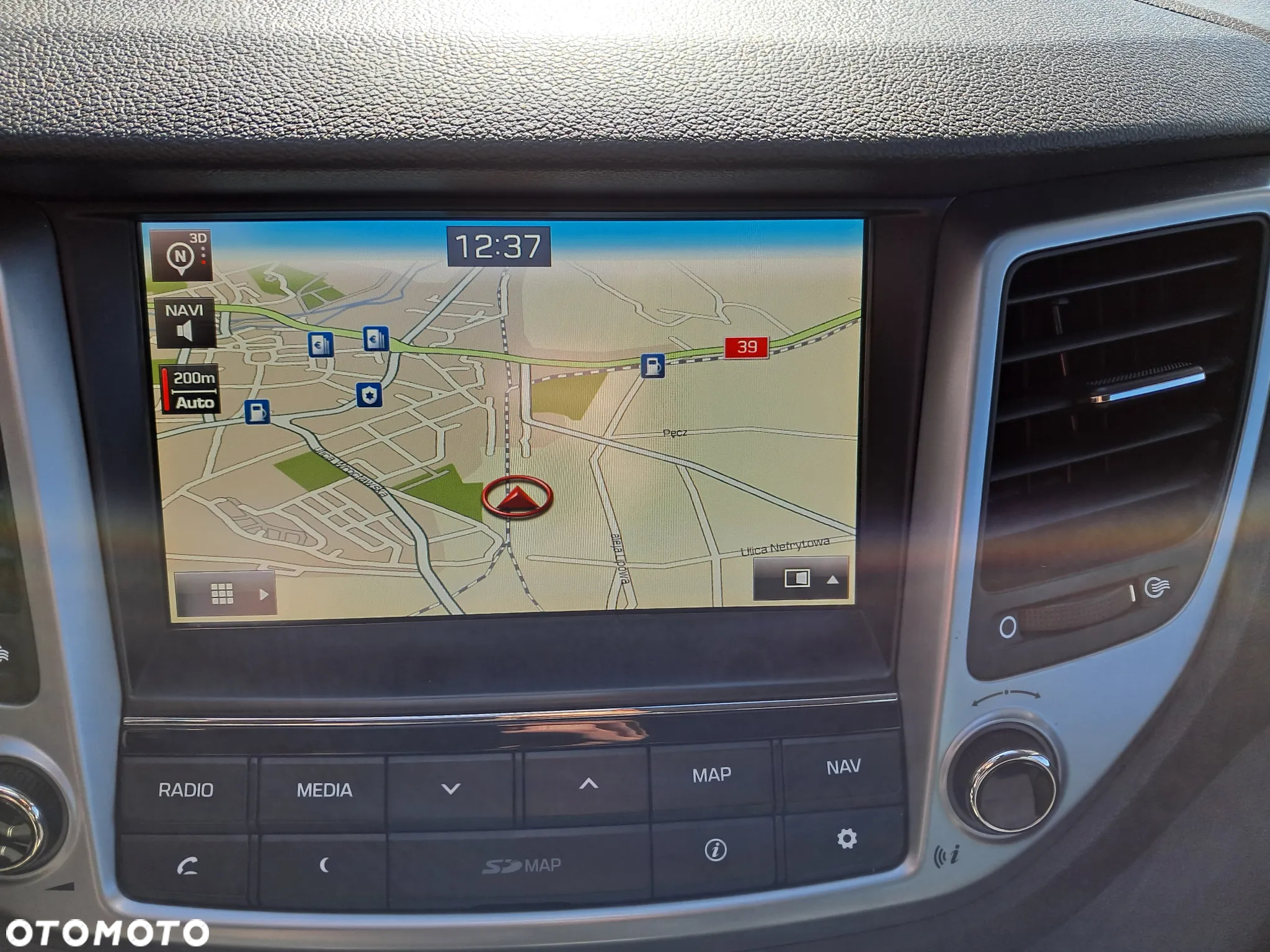 Hyundai Tucson 2.0 CRDi 2WD Style - 22