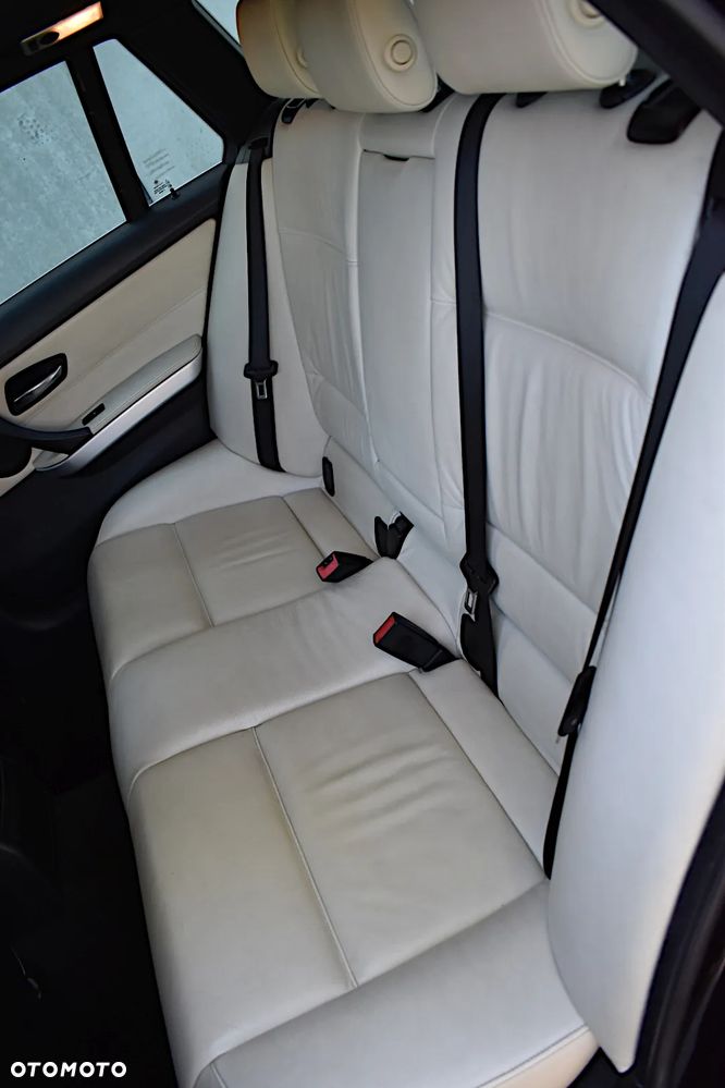 BMW Seria 3 - 8