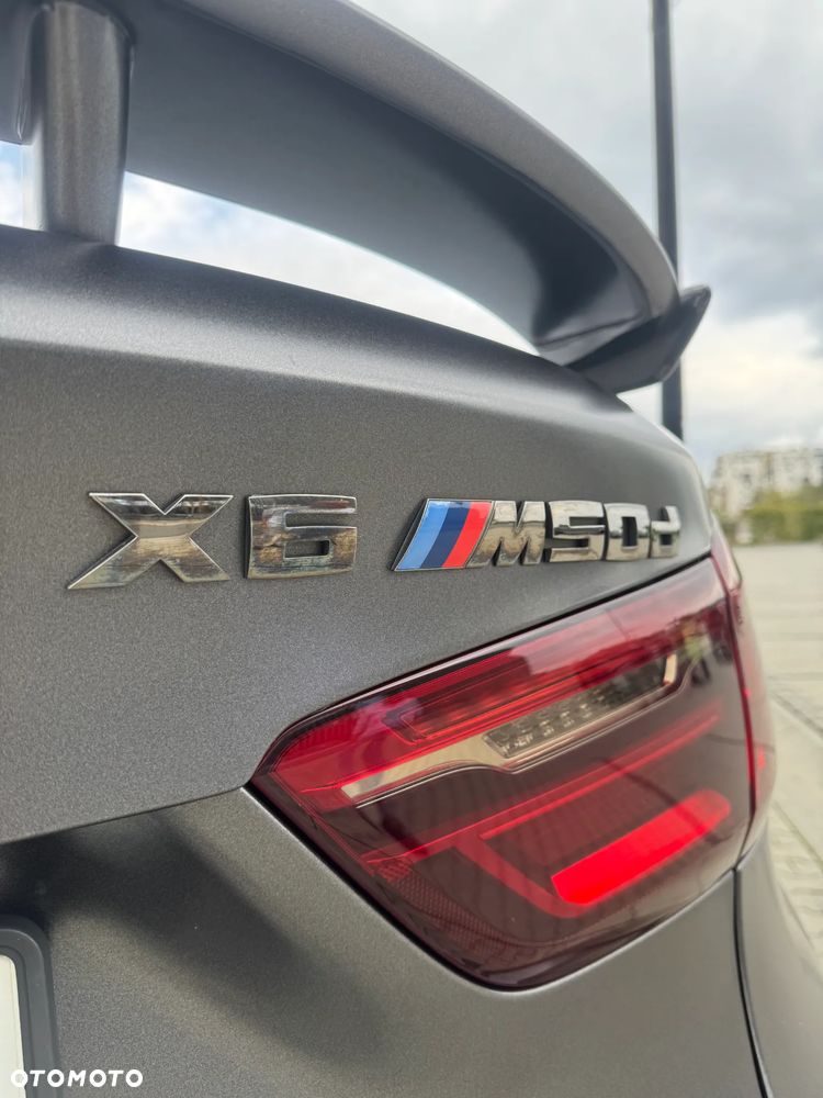 BMW X6M - 16