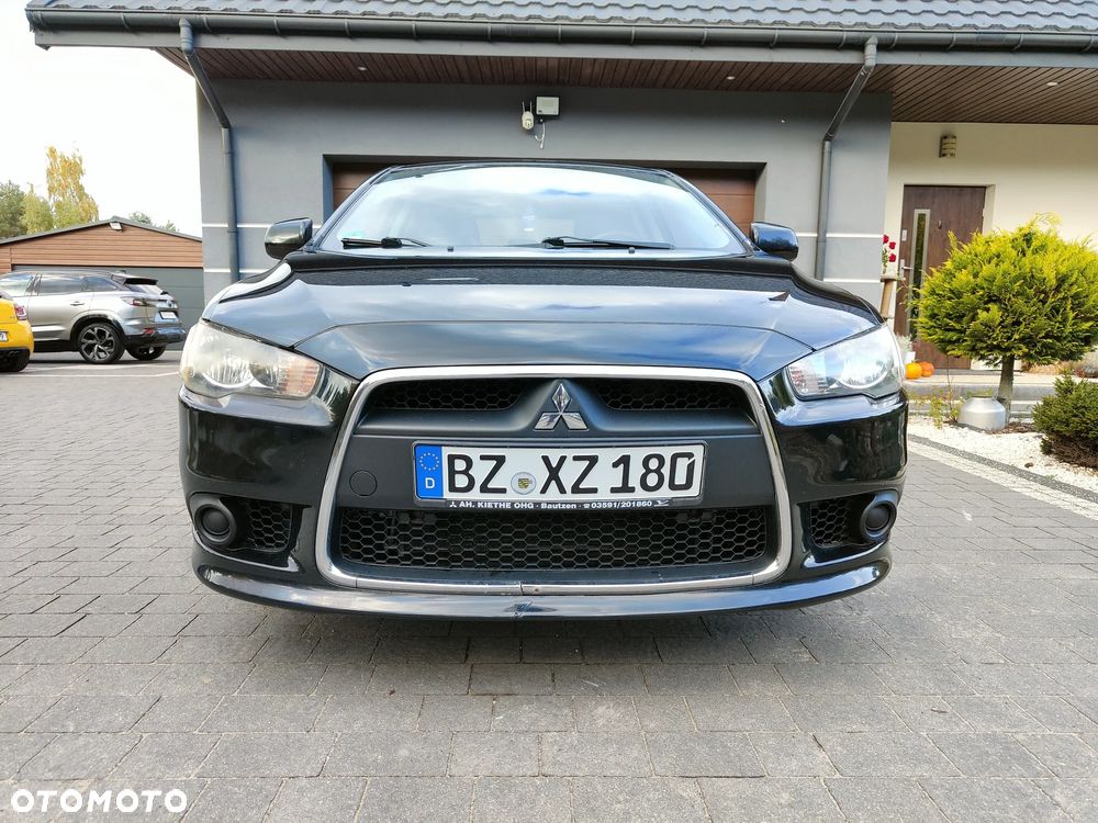 Mitsubishi Lancer 1.8 Intense - 19