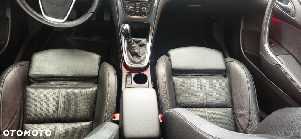 Opel Astra 1.7 CDTI DPF ecoFLEX TourerStart/Stop 105g Innovation - 25