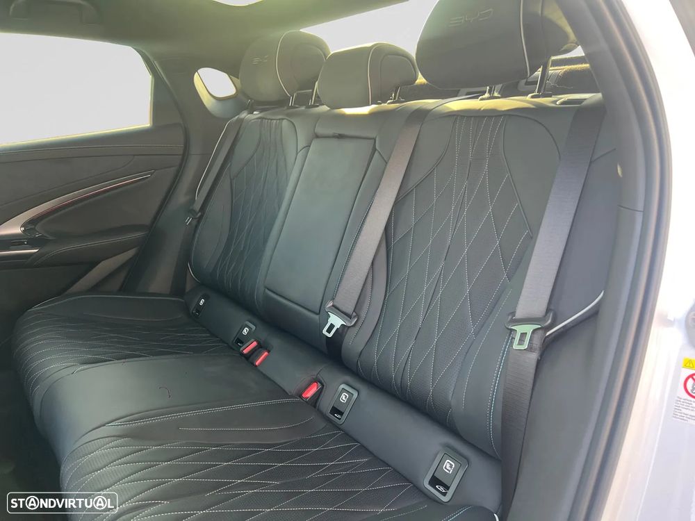 BYD Seal 82.5 kWh AWD Excellence - 15