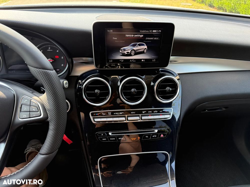 Mercedes-Benz GLC 220 d 4MATIC - 13