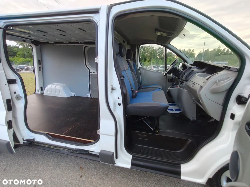 Renault Trafic - 24