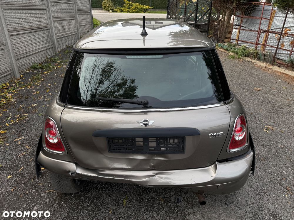 MINI ONE Standard - 20