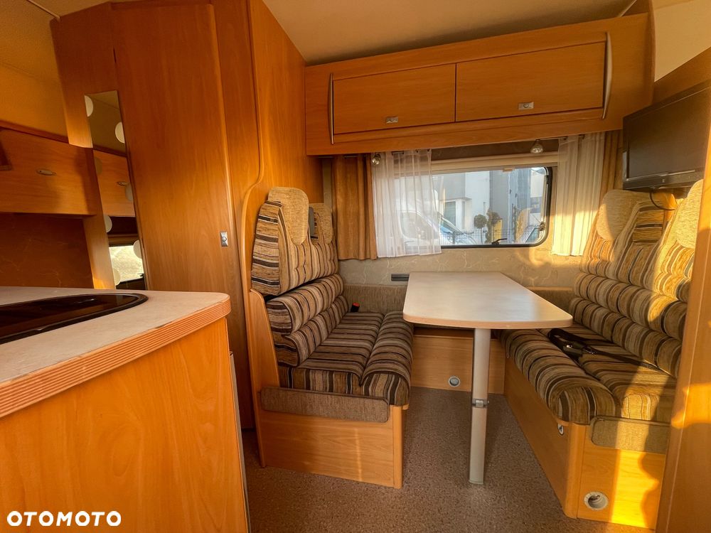 Ford Transit Challenger - 17