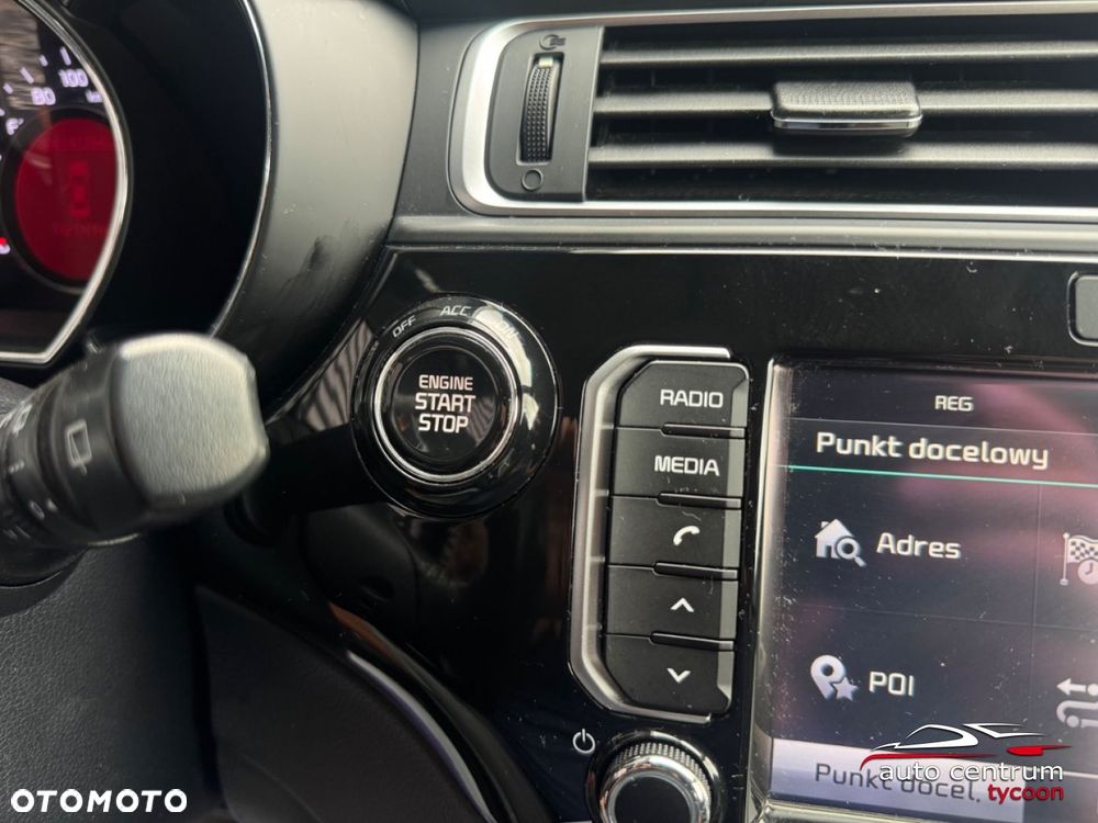 Kia Rio - 35