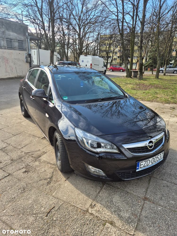 Opel Astra 1.4 T Cosmo - 2