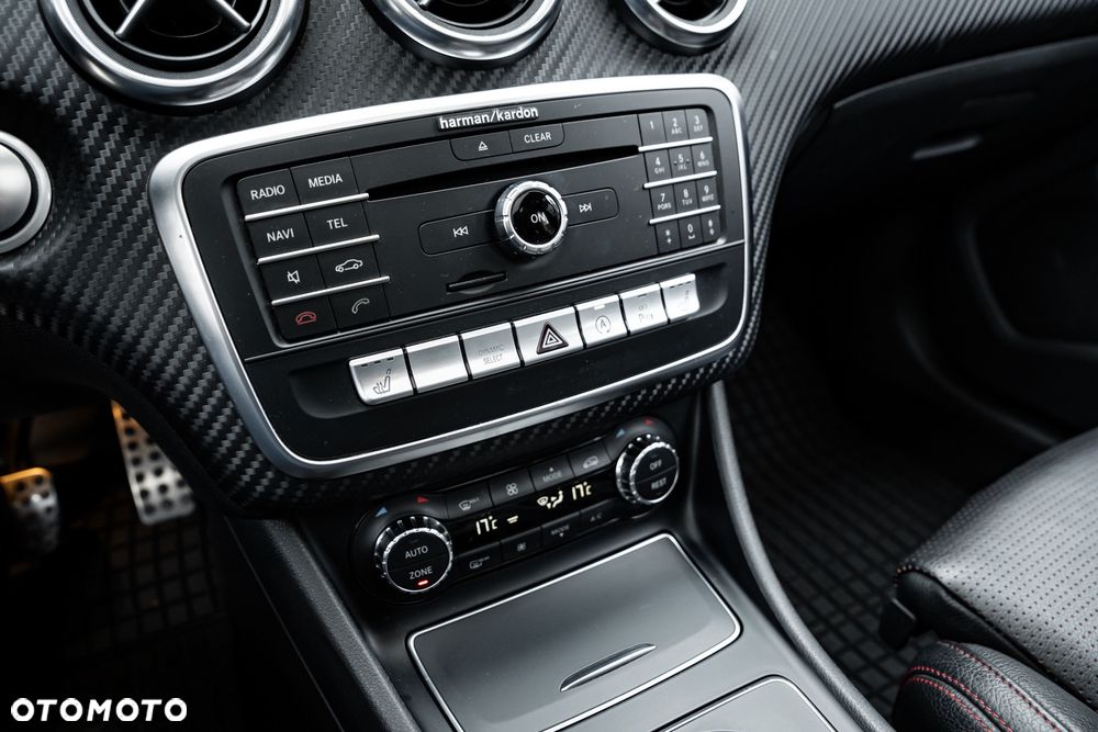 Mercedes-Benz Klasa A 200 7G-DCT AMG Line - 40