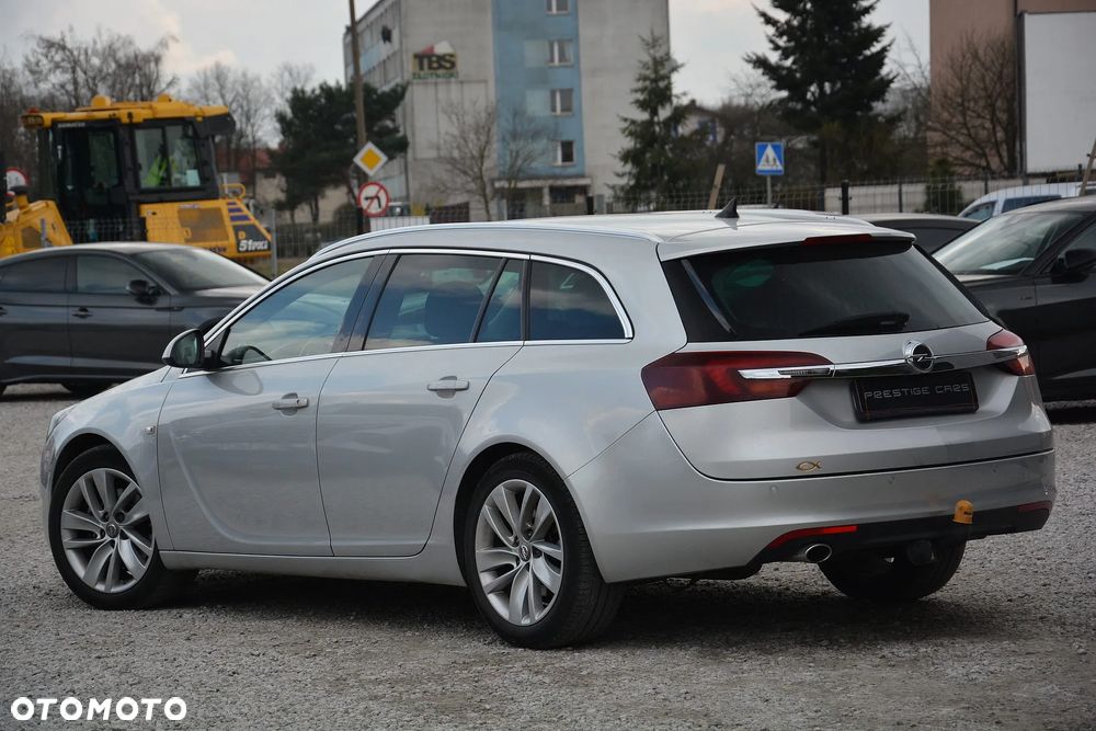 Opel Insignia 2.0 CDTI Cosmo S&S - 6