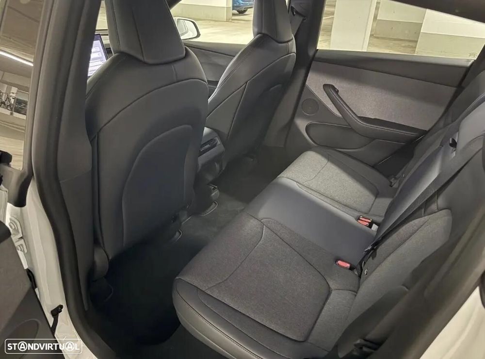Tesla Model Y Tração Traseira - 10