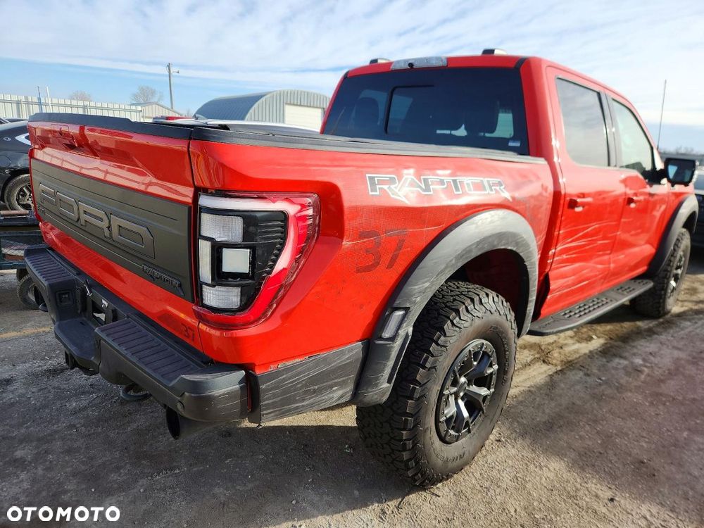 Ford F150 - 4