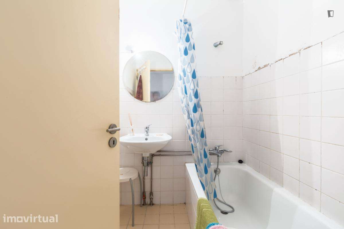 Quarto - localizado em Cedofeita Porto - Grande imagem: 2/24