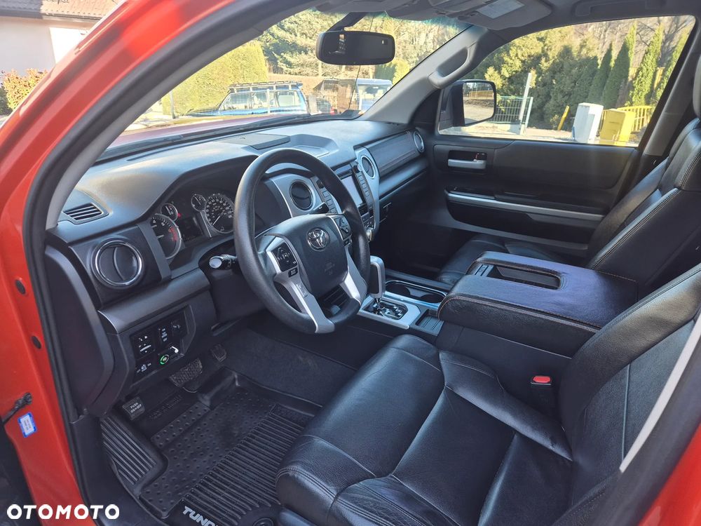 Toyota Tundra 5.7 4x4 Double Cab SR5 - 12