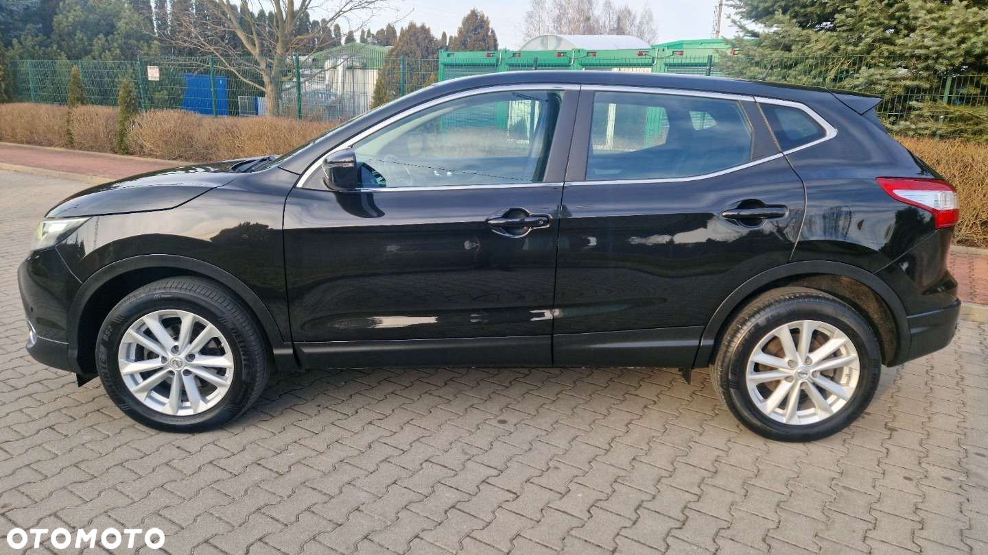 Nissan Qashqai 1.6 DCi N-Connecta - 10