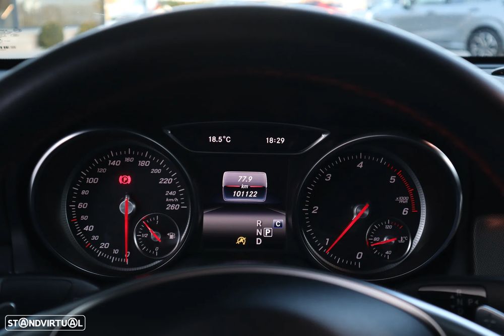 Mercedes-Benz CLA 180 d 7G-DCT AMG Line - 24