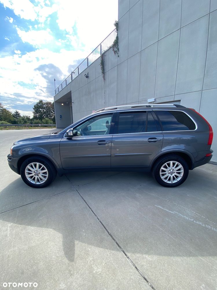 Volvo XC 90 - 8