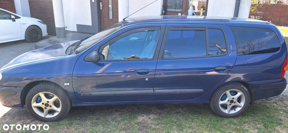 Renault Megane 1.4 RT 16V - 5