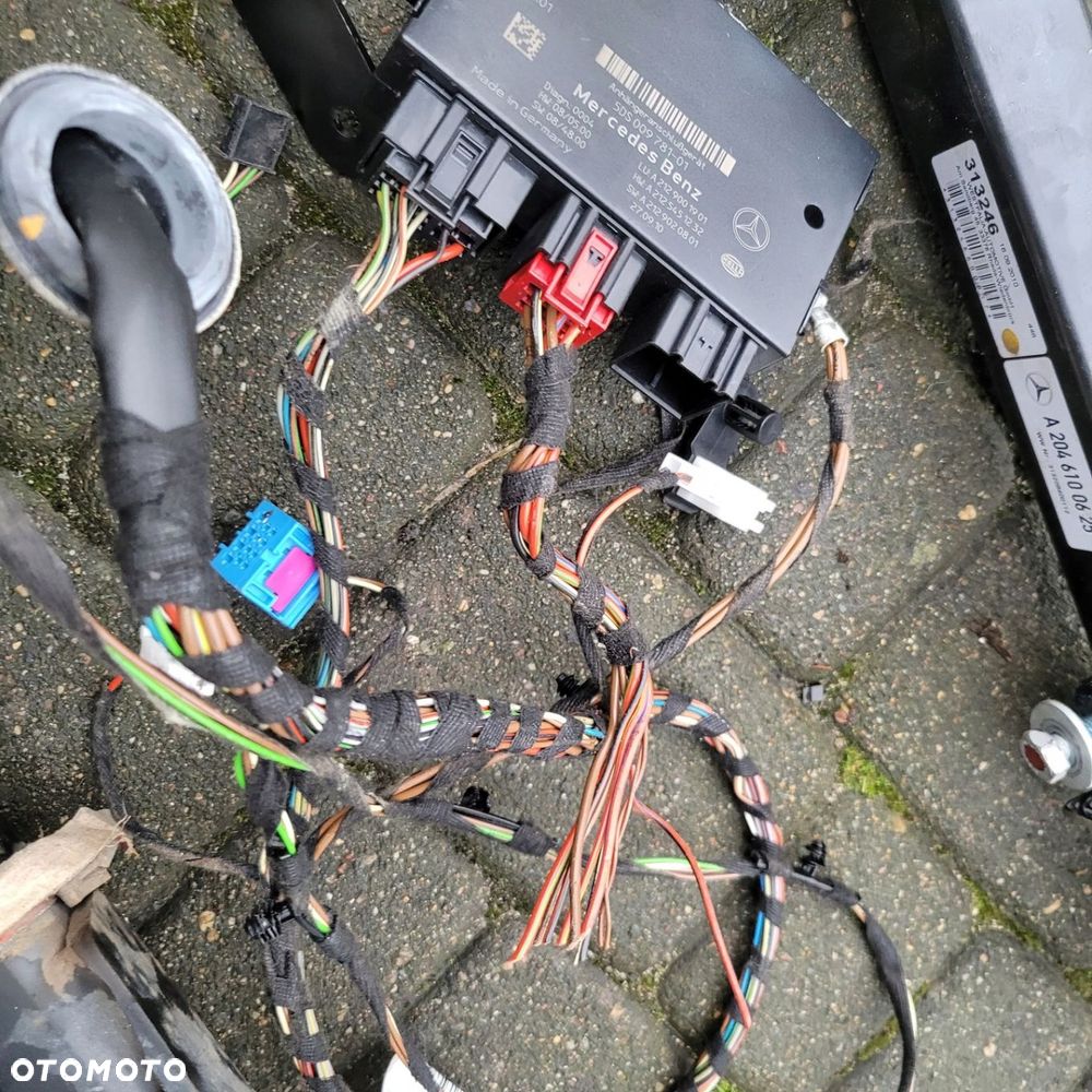MERCEDES W204 KOMBI HAK HOLOWNICZY AUTOMAT WYSUWANY ŚRUBY MODUŁ WIĄZKA - 9