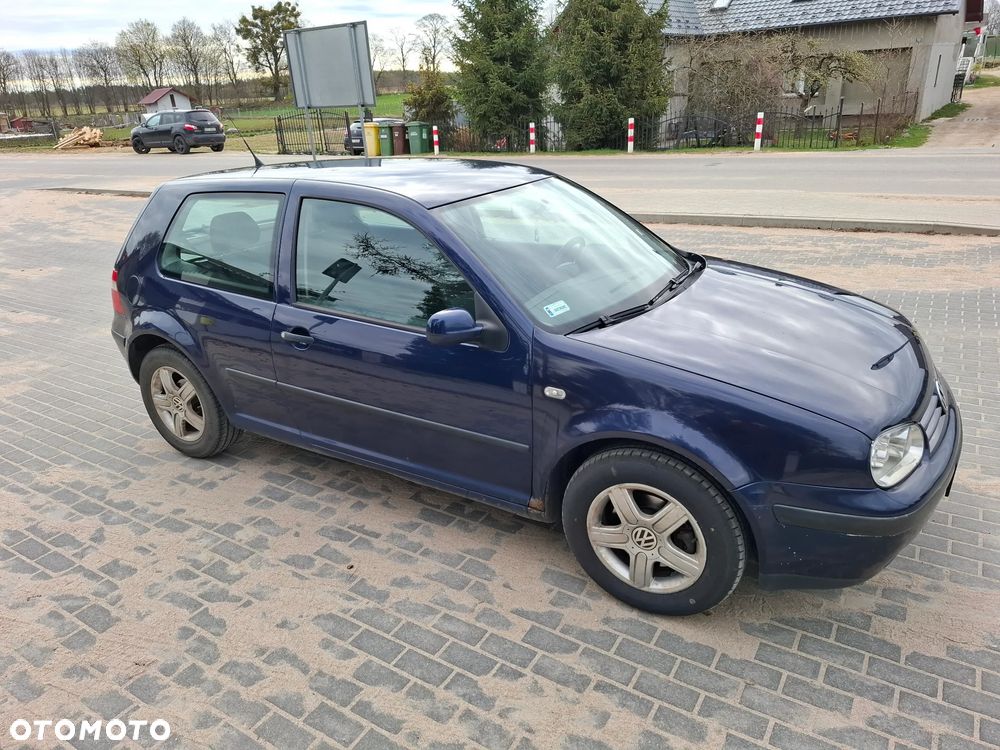 Volkswagen Golf 1.9 TDI Basis - 1