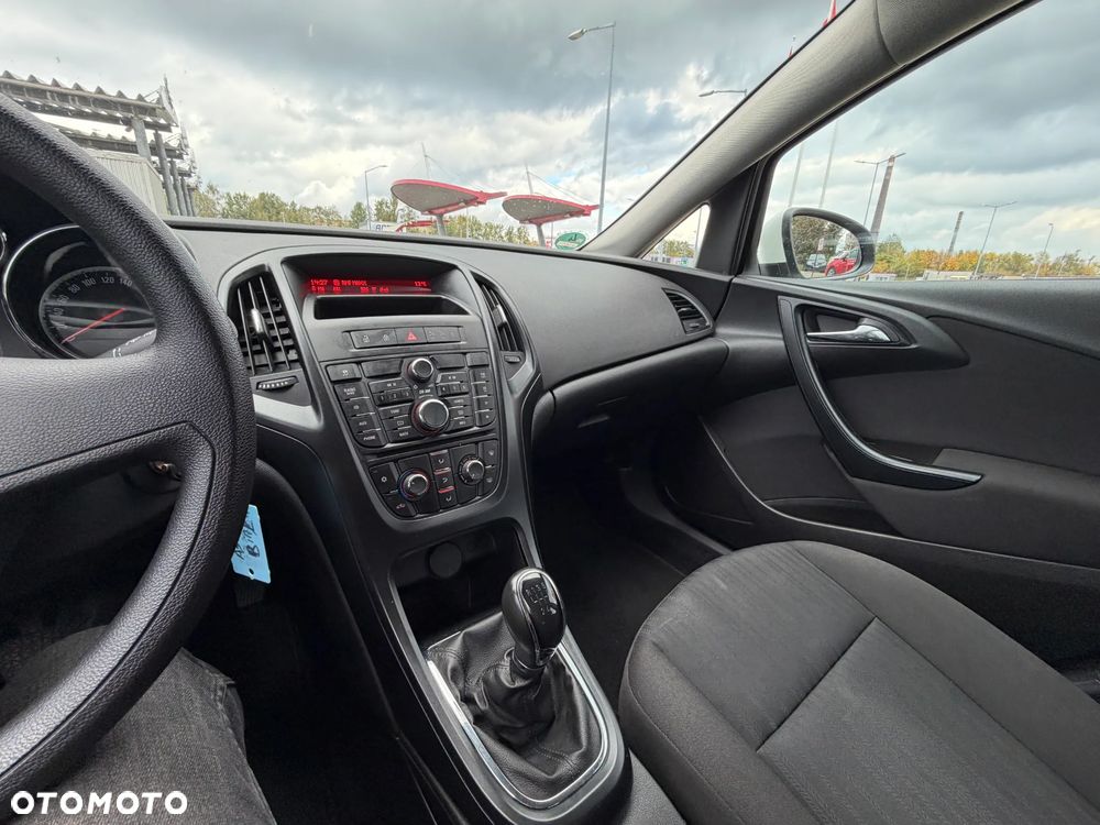 Opel Astra 1.4 Enjoy - 17