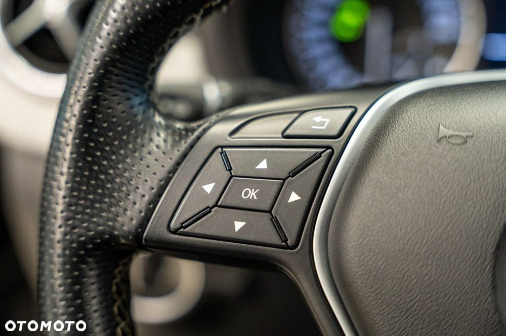 Mercedes-Benz Klasa B 200 CDI (BlueEFFICIENCY) - 12