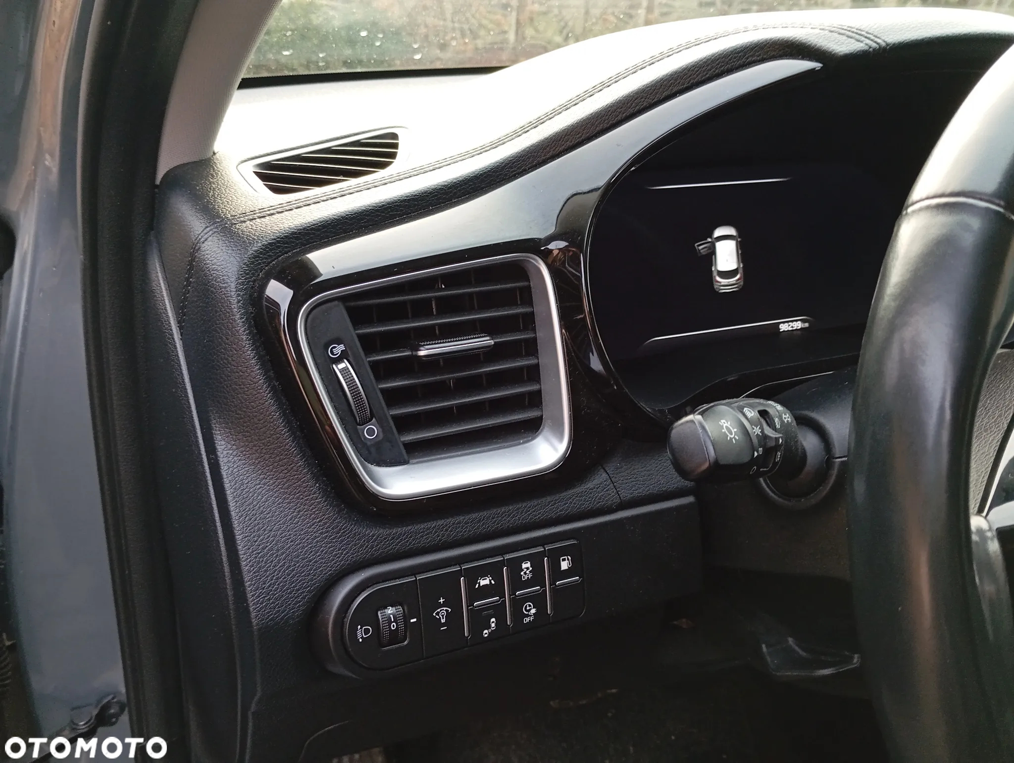Kia XCeed - 13