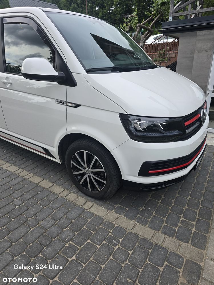 Volkswagen Caravelle - 4