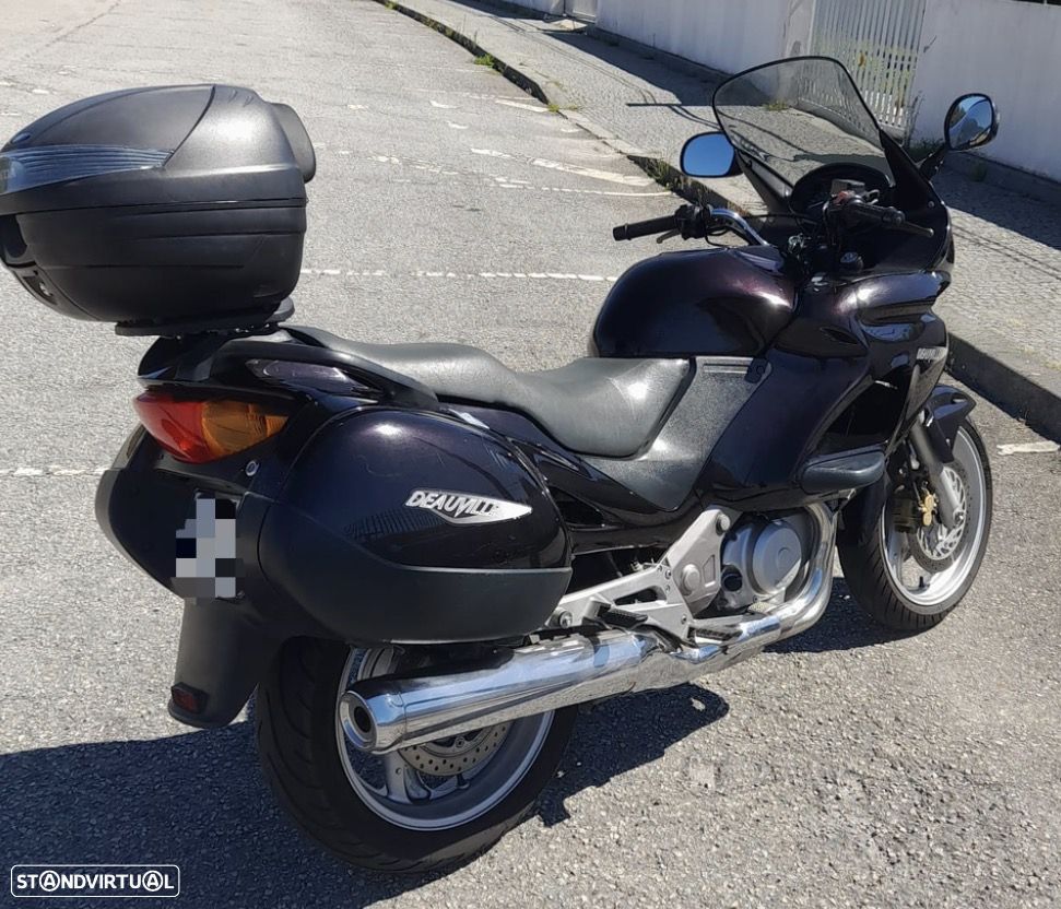 Honda Deauville NT 650 - 9