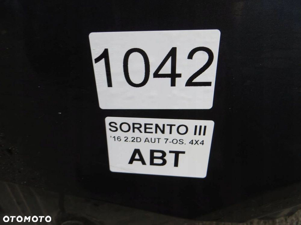 KIA SORENTO III WANNA PAS TYLNY BŁOTNIK KPL ABT 15- - 6