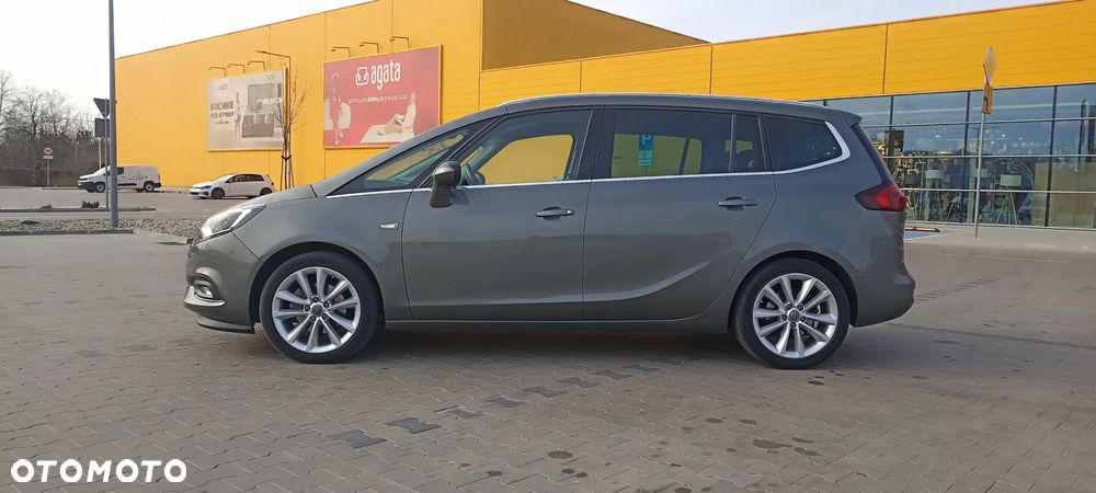 Opel Zafira 1.6 CDTI Elite S&S - 2