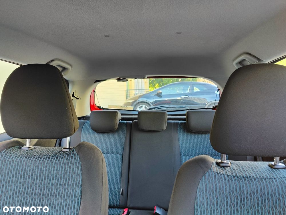 Toyota Yaris 1.33 Luna - 9