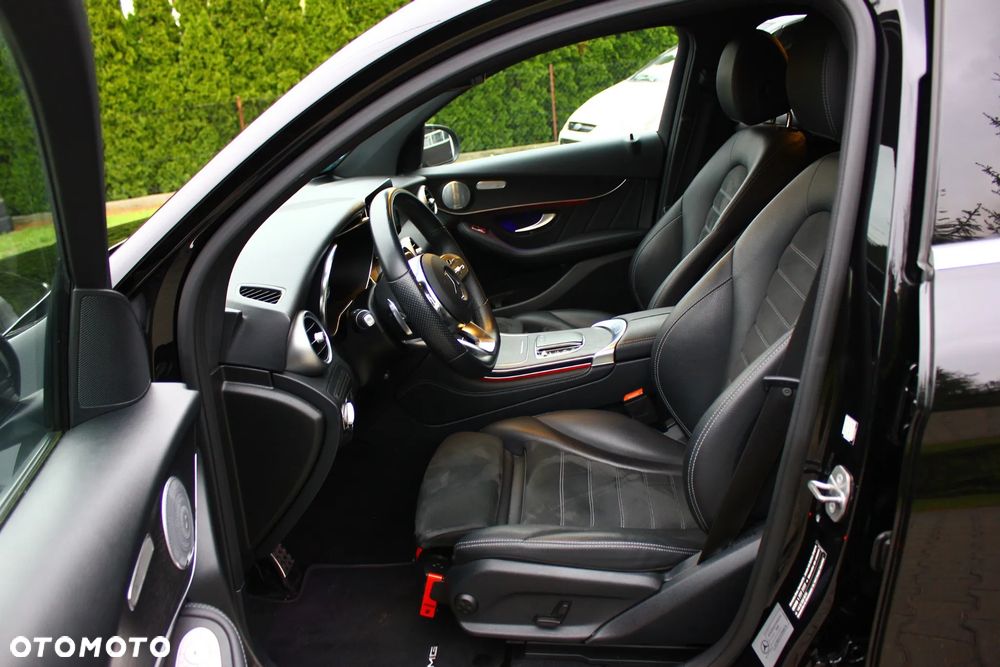Mercedes-Benz GLC - 25